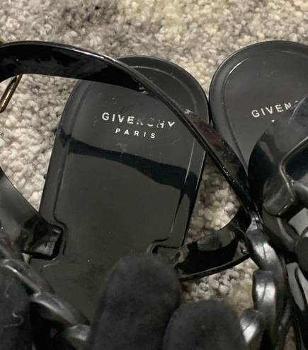 Givenchy Rubber Flat