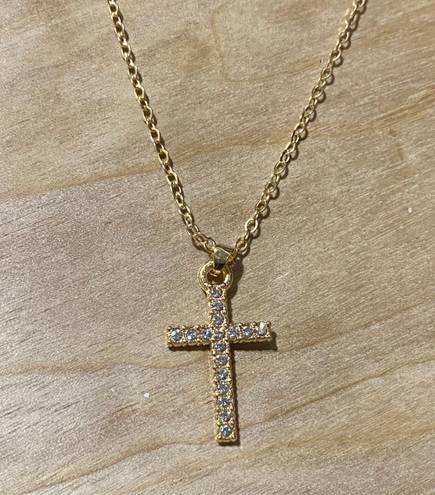 Boutique Cross Pendant Necklace Shining Rhinestone Detail Golden Color Gold