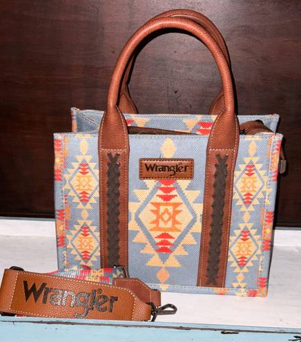 Wrangler Southwestern Print Small Canvas Tote/Crossbody Allover Aztec