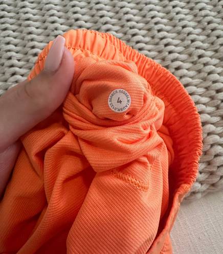 Lululemon Hotty Hot Short 2.5” Orange Size 4