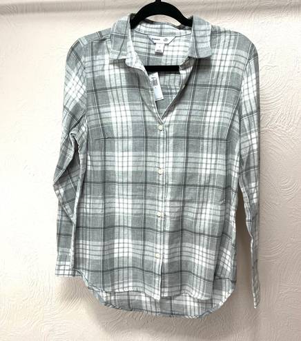 Old Navy The Classic Flannel Shirt