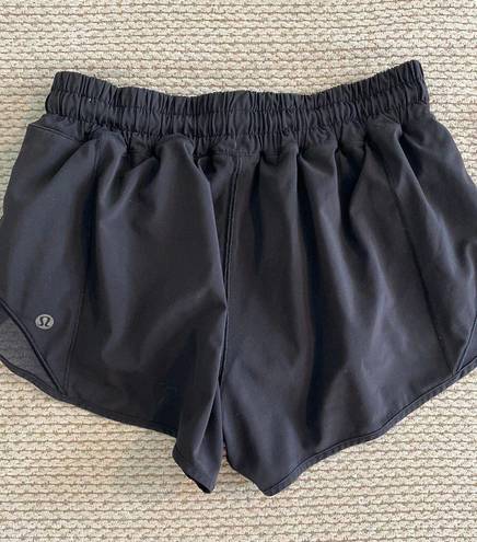 Lululemon Hotty Hot Short II 2.5” Black