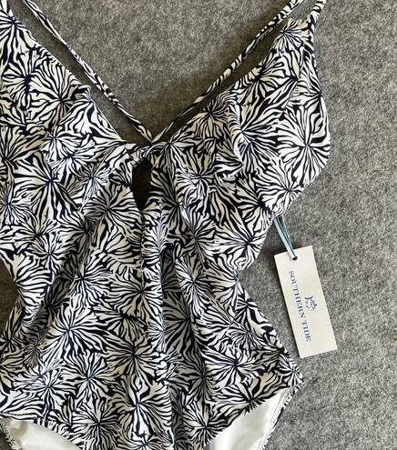 Southern Tide  Blossom Ruffle One Piece Size Small