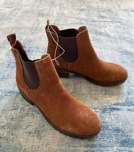 Kensie  Kenza Brown Suede Chelsea Boots Size 10