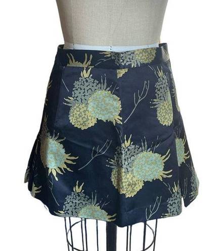 Jill Stuart  A-Line Pleated Mini Skirt in Dark Floral Yellow Black Silk Size 4