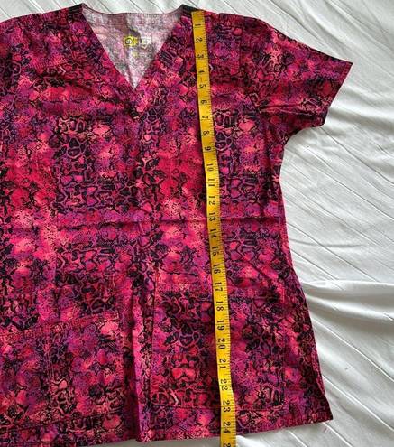 Wonder Flex Pink and purple leopard print scrub top by 