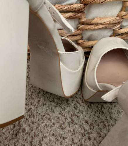 Steve Madden Cream  Platform Heels