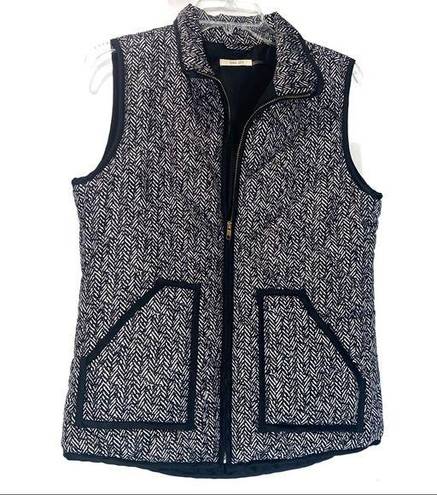 San Joy  Black & White Vest Small