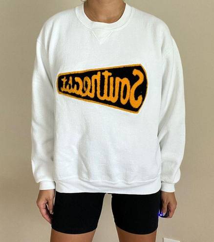 Russell Athletic Vintage  Southeast Script White Crewneck Sweatshirt Size L