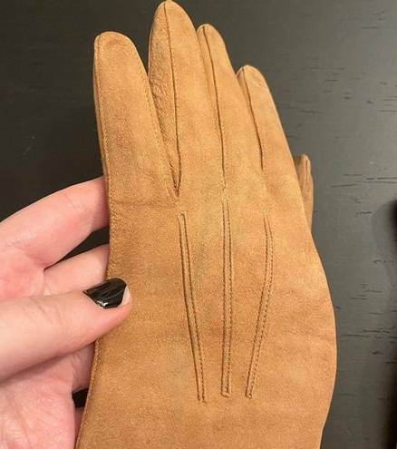 Vintage 1950s/1960s Light Tan Camel Suede Women’s Ladies Gloves