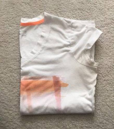 Xersion V-Neck Orange Graphic White Tee