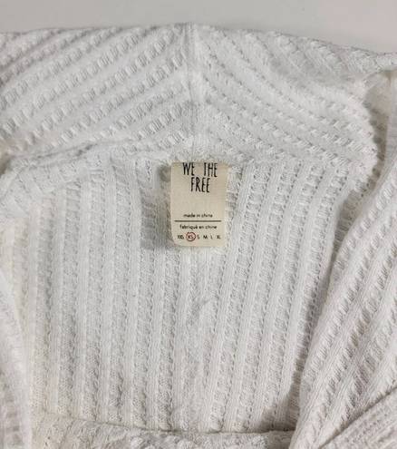 We The Free People Long Sleeve Waffle White Cowl Neck Top over sized XS crop front