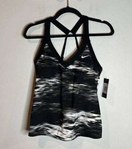 Nike NWT  Nessa black and white swim tankini top