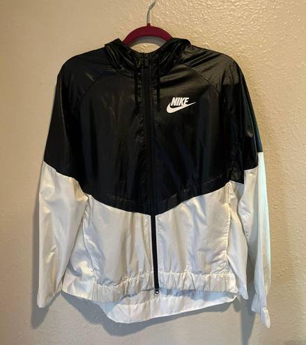 Nike Windbreaker