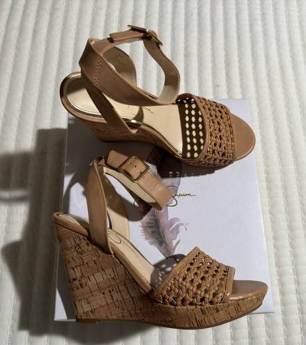 Jessica Simpson Nude Wedges