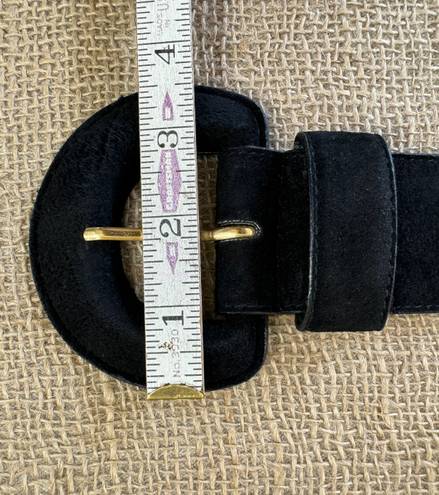 Amanda Smith Vintage  Wide Black Suede Belt And Buckle Small 26-30 In