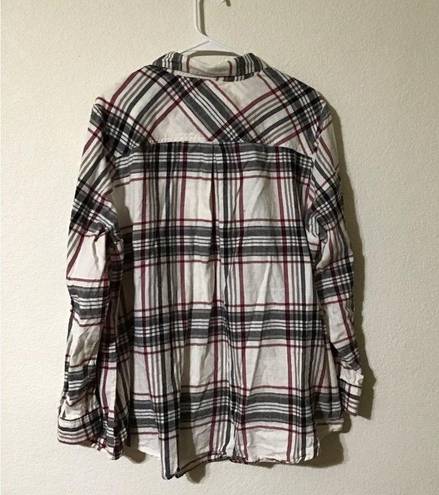 Style & Co Women’s long sleeve plaid shirt. . Size 3X.