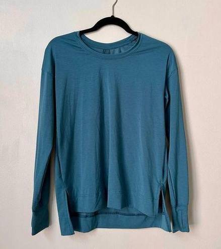 All In Motion  Top XS Blue Long Sleeve Womens Work Out Gym Yoga Running NWT