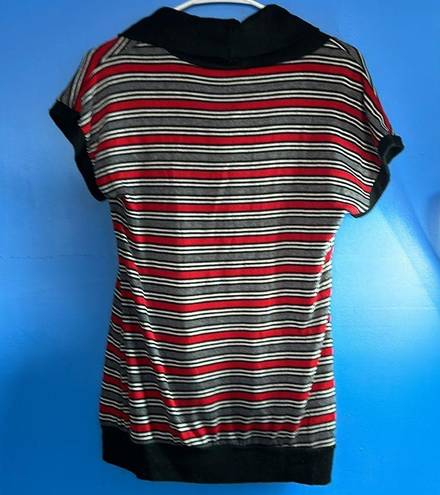 Piper  & Blue Short Sleeve Cowl Neck Sweater Black,Red and White Stripe Size XL