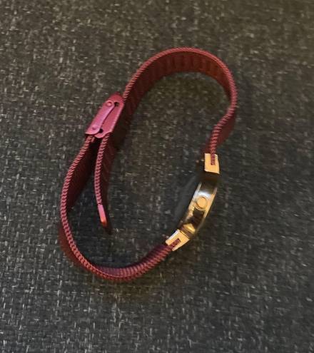 Bering Watch Maroon