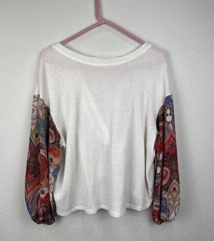 Blu Pepper  White Waffle Knit Blouse Paisley Sleeves And Twisted Back Size Small