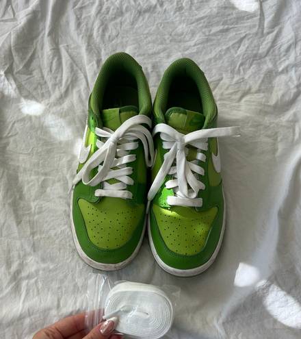 Nike Dunk Low Chlorophyll