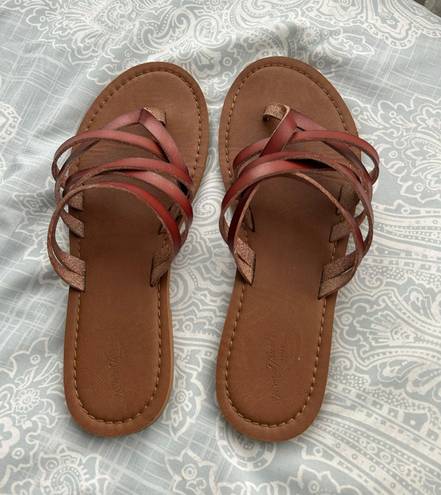 Universal Thread Sandals Tan Size 9