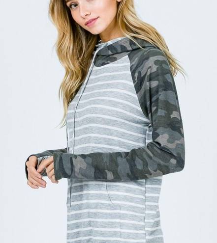 7th Ray Long Sleeve Raglan Double Hoodie Top  Camo & Grey Stripes Small