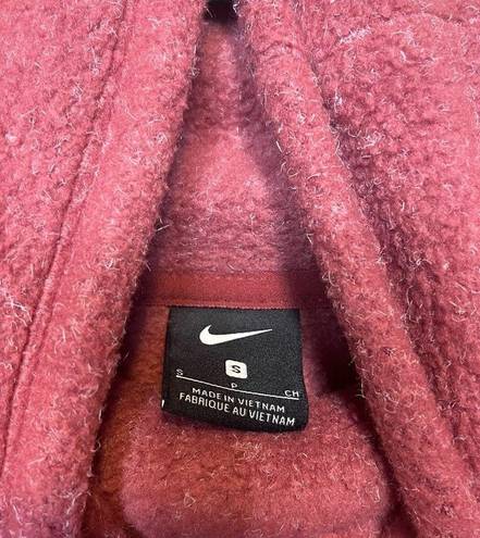 Nike  Therma Fleece Cowl Neck Pullover Sweatshirt Size Small Cedar Pink Fuzzy