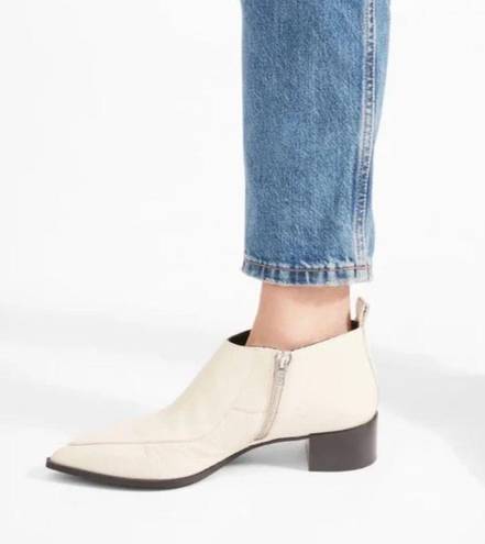 Everlane  the boss ankle bootie in bone color