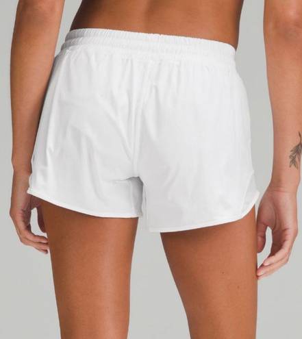 Lululemon White Hotty Hot Shorts 4”