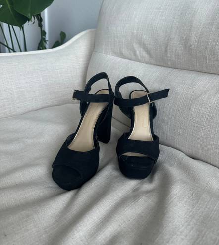 Jessica Simpson Black Wedges