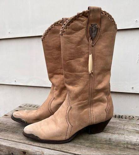 Laredo Vintage  tan suede leather cowgirl western boots