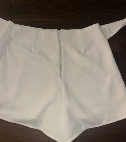 The Pants Store  White Skort