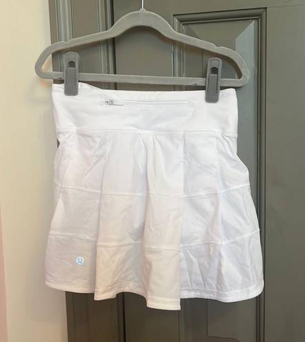 Lululemon White Pace Rival Skirt