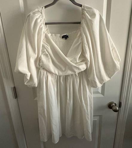 Long sleeve white dress Size L