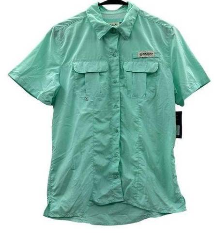 Magellan outdoors Women's Fish Gear SS Laguna Madre Short