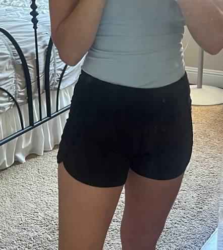 Lululemon Speed Up Shorts 2.5”