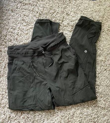 lululemon athletica, Pants & Jumpsuits, Lululemon Womens Size 4 Black  Dance Studio Pants In Excellent Condition