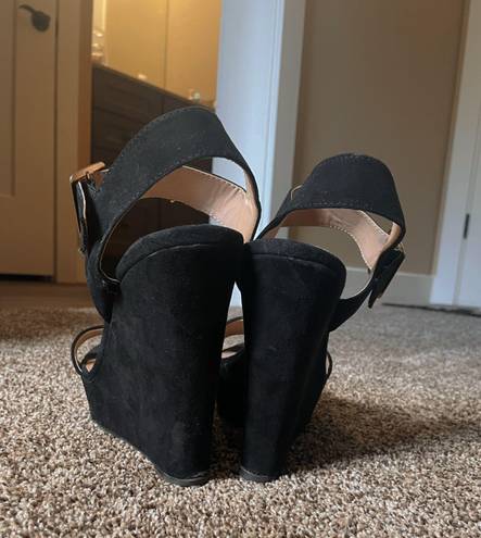 mix no. 6 Black Wedge Heels