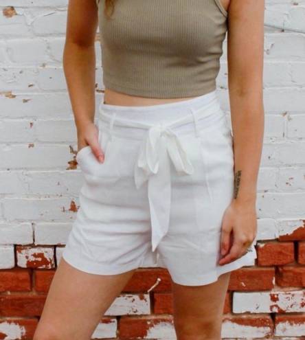 Boutique White Shorts NWT