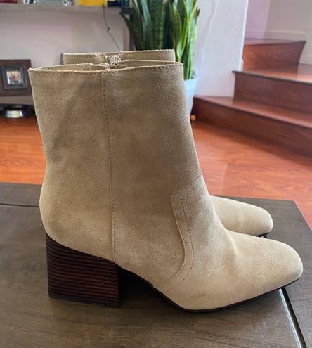 Blondo Salome Tan Suede Waterproof Bootie 8.5