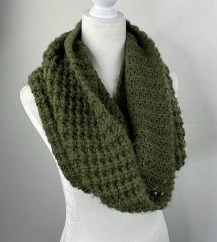 infinity Frenchi  Green Chunky Knit Scarf