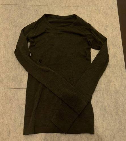 Lululemon Swiftly Tech Long Sleeve Shirt