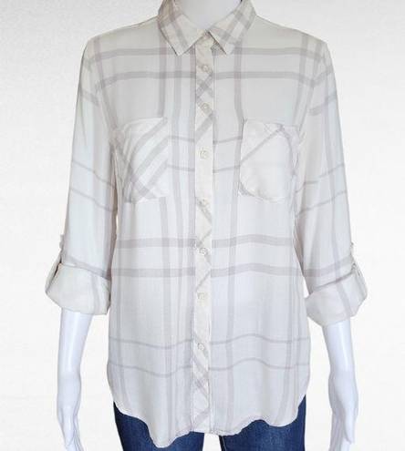 Romeo + Juliet Couture  White Gray Plaid Flannel Size Medium