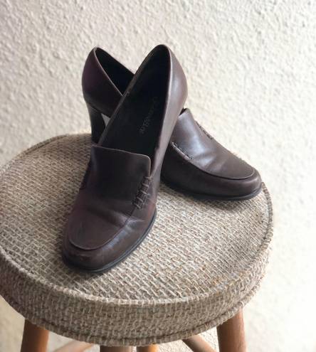 St. John’s Bay  Brown leather chunky platform heeled pumps loafers mules heels (size 6.5)