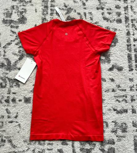 Swiftly Tech Tee Carnation Red SZ 6