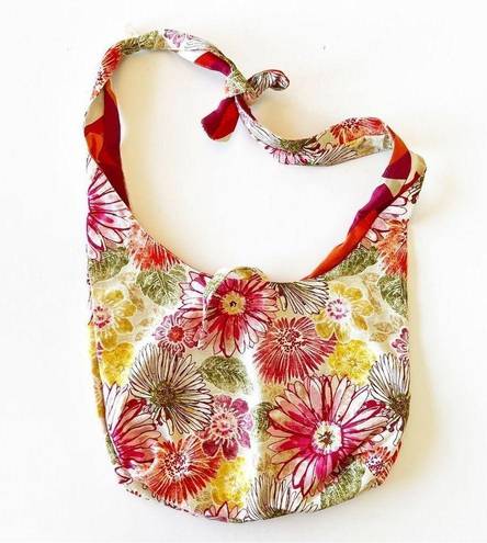 Krass&co Three Sisters  Reversible Sling Tote Floral Chevron Bright Colorful Bag Boho