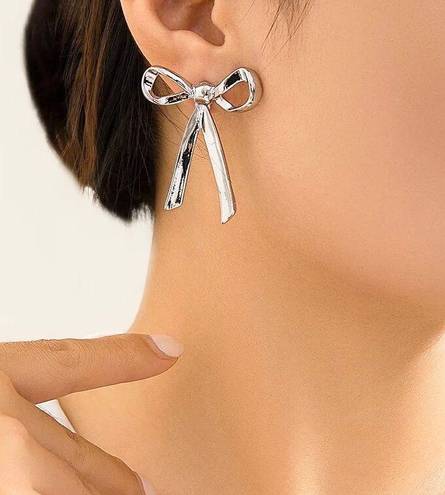 Boutique Coquette Big Silver Bow Statement Earrings 