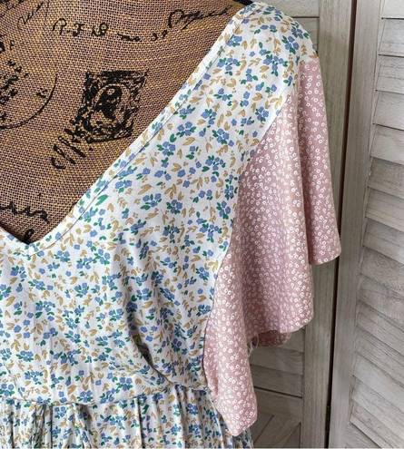 StitchDrop Mendocino Flutter Sleeve Ruffle Dress Pink Blue Small Floral